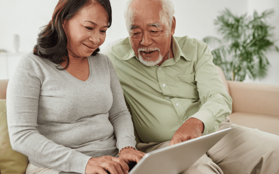Senior family members browsing senior living options and resources to make the right decision for their family online